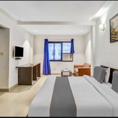 ניו דלהי Aerocity Hotel Jindal Palace Delhi- A Well Hygiene Property"All Staff Vaccinated " מראה חיצוני תמונה