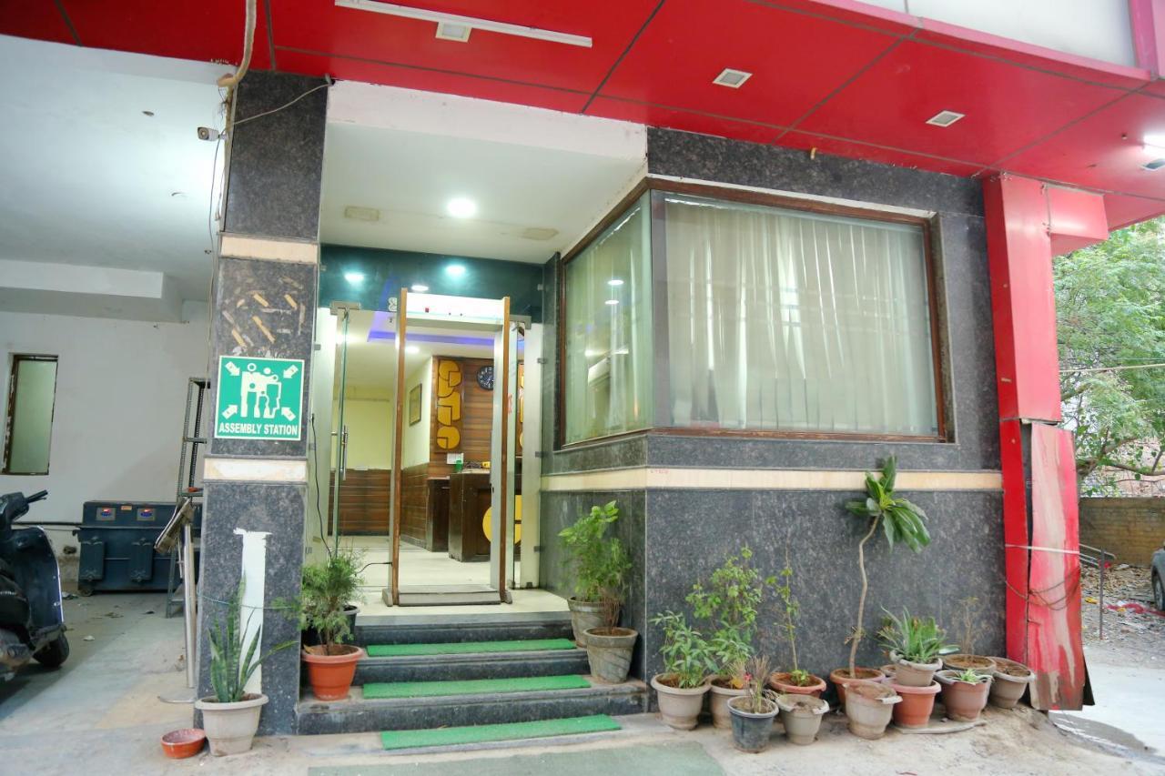 ניו דלהי Aerocity Hotel Jindal Palace Delhi- A Well Hygiene Property"All Staff Vaccinated " מראה חיצוני תמונה